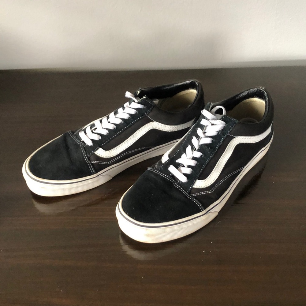 Black Vans